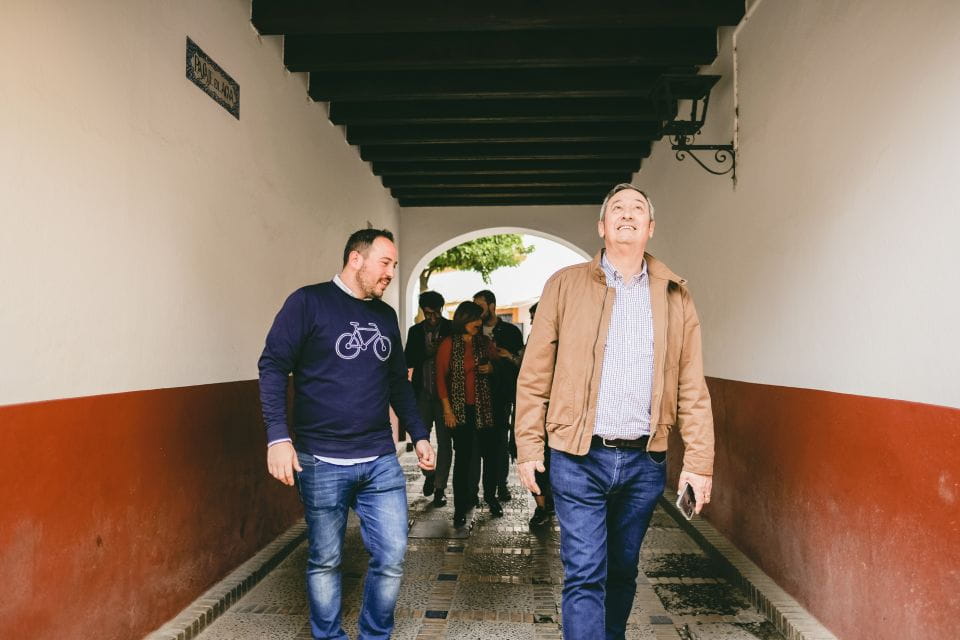 Seville: Small-Group Jewish Quarter Discovery Walking Tour - Meeting Point Instructions