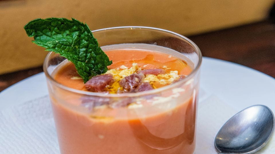 Seville: Tastes, Tapas and Traditions Food Tour - Tour Experience