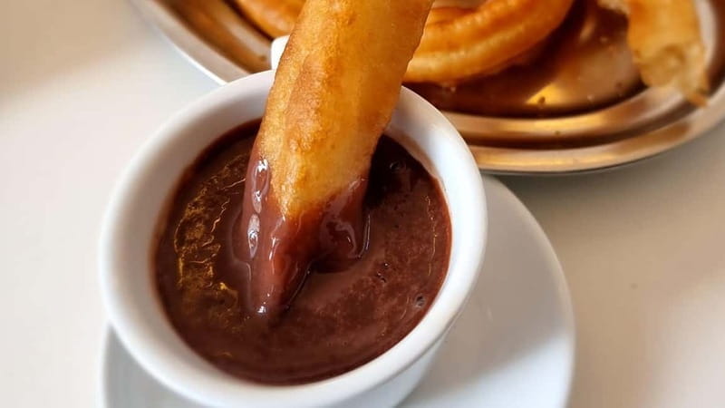 Seville: Tasting, History, Market visit and Tapas Tour - Exploring Seville’s Market: A Foodie’s Playground