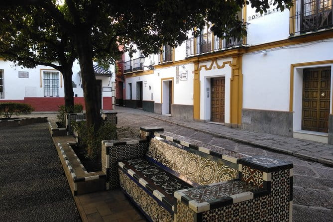 Seville, walk through the heart of the city - The Modern Contrast: Metropol Parasol