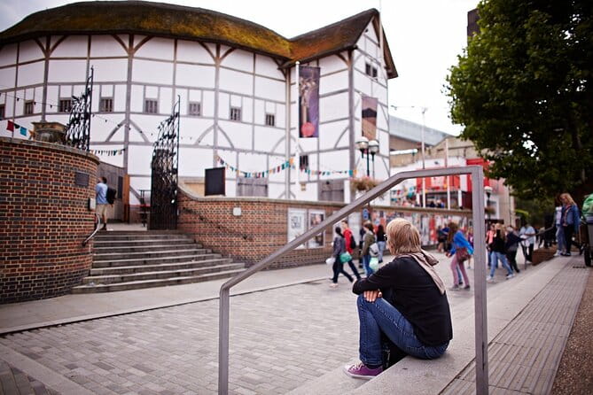 Shakespeare's Globe Guided Tour - An In-Depth Look at the Shakespeare’s Globe Guided Tour