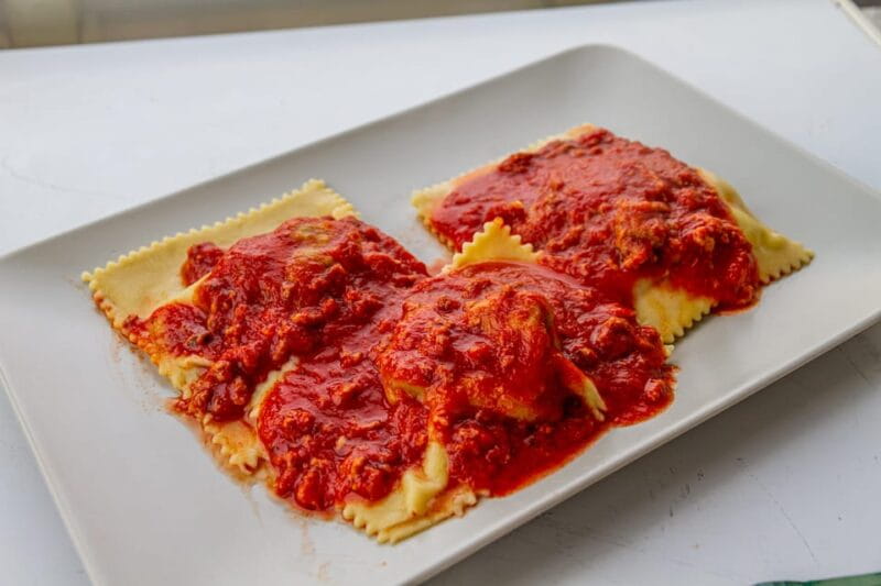 Share Your Pasta Love in a Locals Home in Rome - The Meal: Dishing Up and Toasting