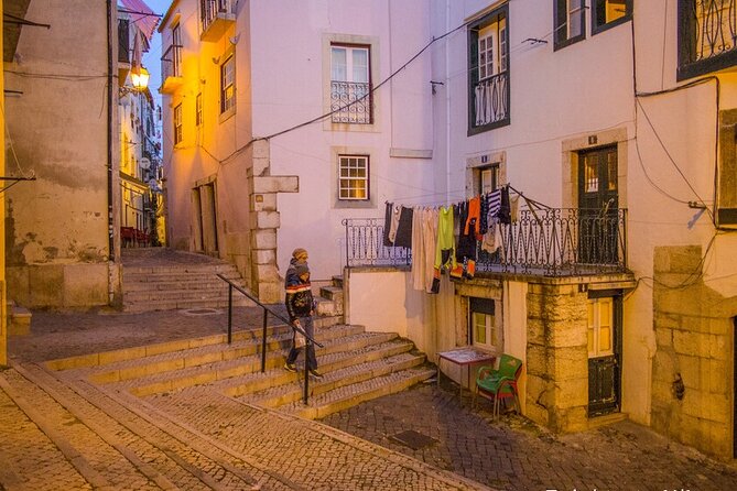 Shared Arrival Transfer: From Lisbon Airport to Hotels - Drop-off Locations