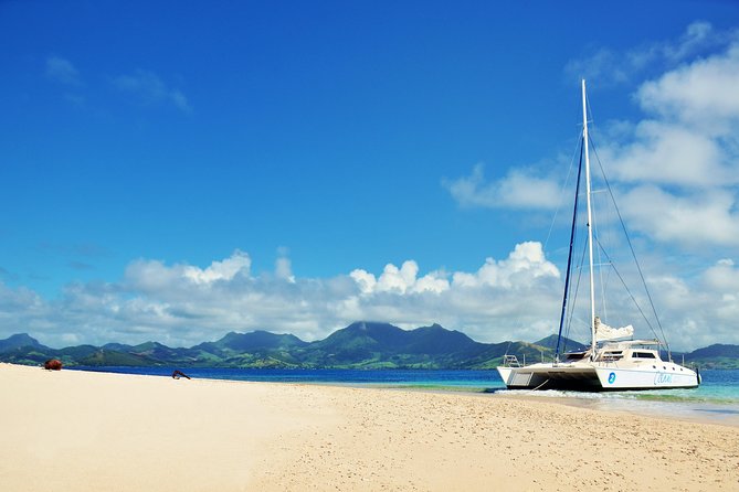 Shared EAST Cruise - Ile Aux Cerfs : Full Day Catamaran Cruise - Cruise Inclusions