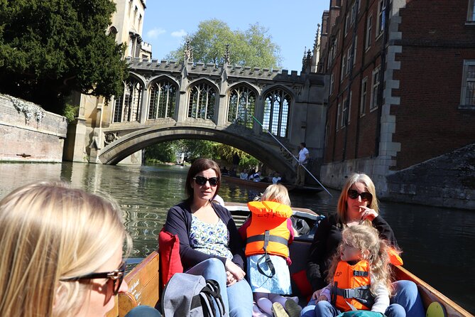 Shared Punt Tour - Cambridge - Colleges and Landmarks Visited