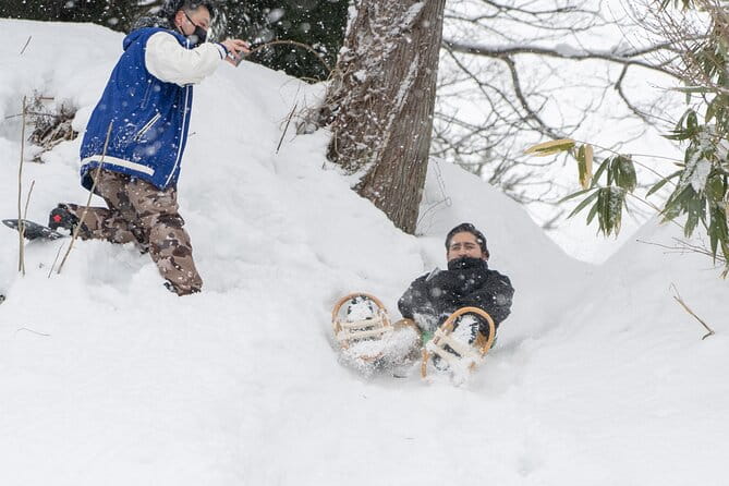 Shared Snowshoe Hiking Tour in Semboku - Meeting Point and Transportation Details