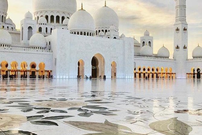 Sheikh Zayed Grand Mosque Abu Dhabi ! Private Tour From Dubai - Highlights of the Mosque