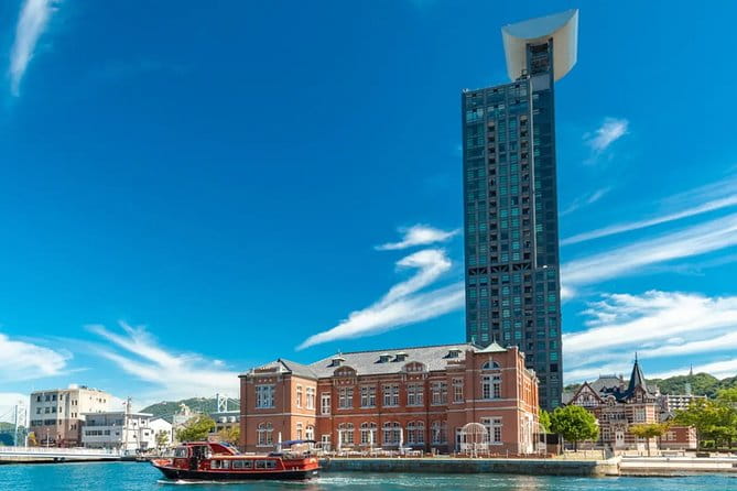 Shimonoseki & Moji Port Full-Day Private Trip With Government-Licensed Guide - Guide Expertise and Accessibility