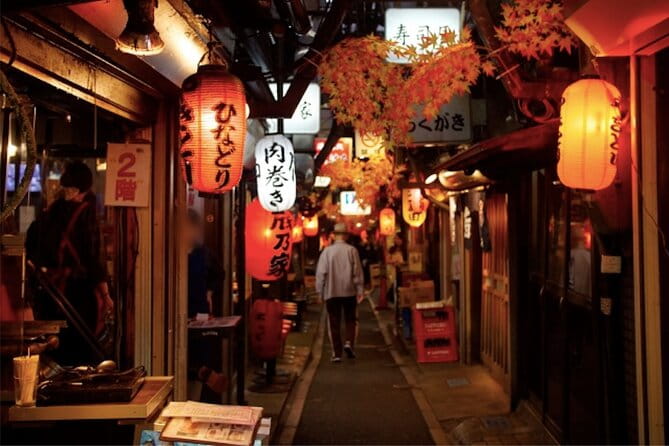 Shinjuku Golden-Gai and Kabuki-Cho Bar Hopping With Master Guide - Savor the Flavors of Japanese Cuisine and Beverages