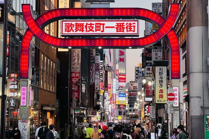 Shinjuku Kabukicho & Golden Gai Night Tour - Why Choose This Tour