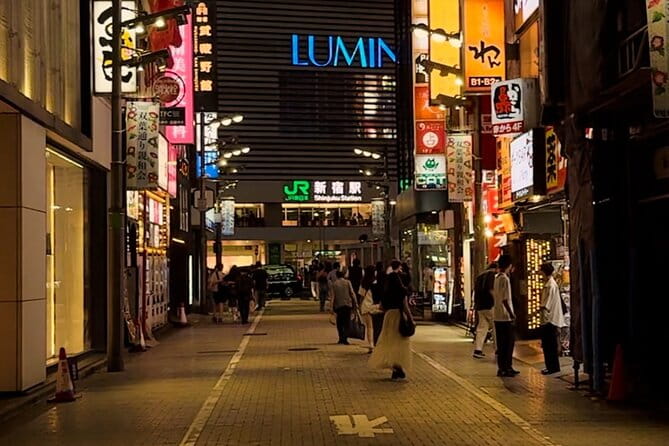 Shinjuku Local Authentic Japanese Food and Sake - Authentic Japanese Cuisine: From Sushi to Ramen