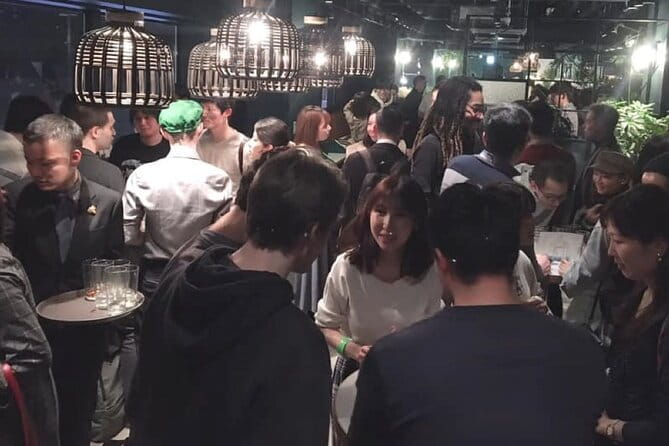 Shinjuku Locals &Traveller Meet&Drink Experience Solo Going Party - Why the Shinjuku Locals & Traveller Meet & Drink Experience Is a Must-Try