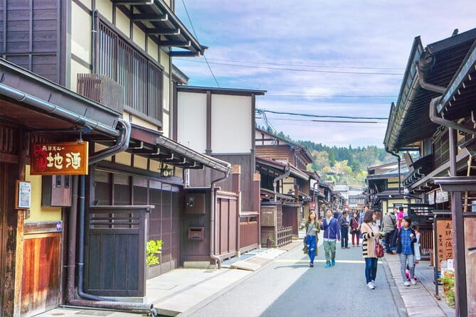 Shiragawa-Go, Hida Takayama UNESCO Full-Day Tour From Nagoya - Inclusions and Accessibility Features