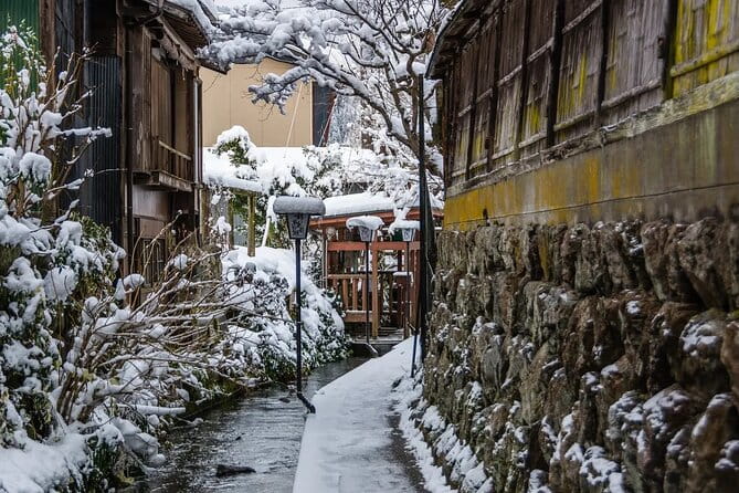 Shirakawago Gujo Hachiman and Hida Takayama One Day Tour | Nagoya - Experiencing Hida Takayama