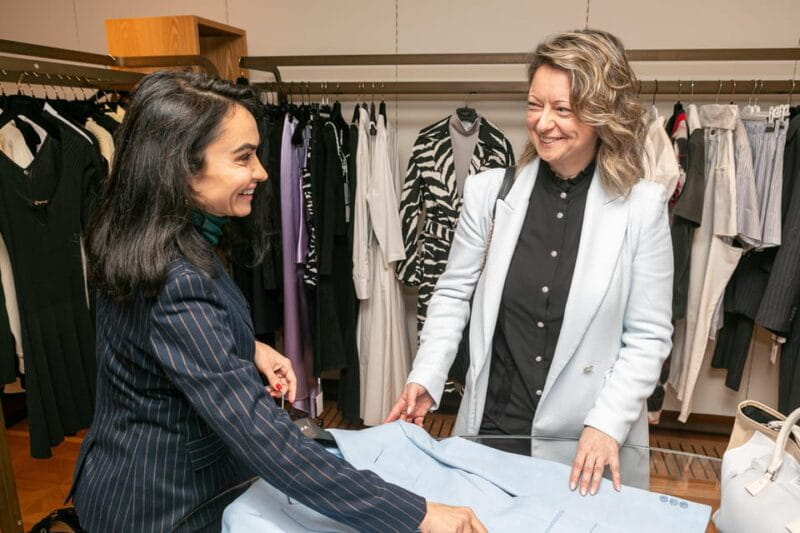 Shopping in Venice with a Personal Stylist - FAQs