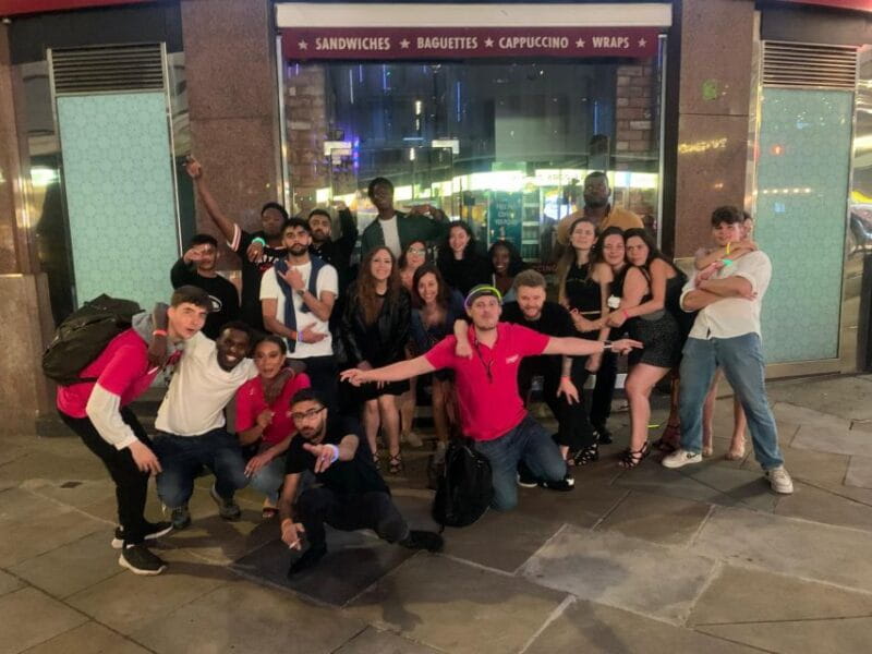 Shoreditch Pub Crawl - Why This Experience Can Be a Great Choice