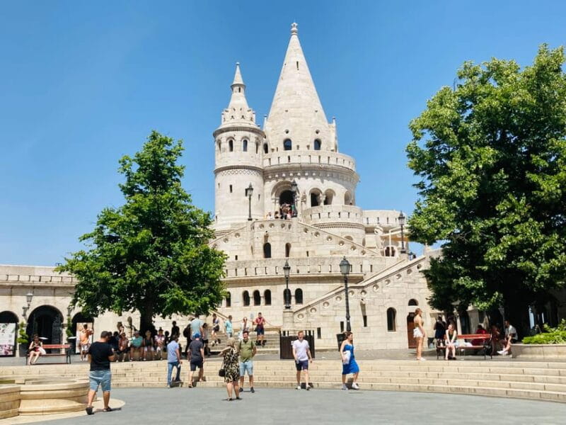 Short Budapest Sightseeing - with Pubquiz! (beer included!) - Key points / Takeaways