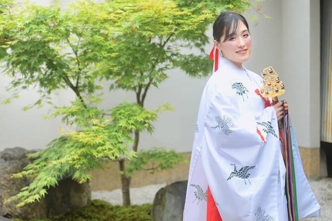Shrine Maiden Ceremonial Dance Experience in Tokyo Asakusa - Costume Rental and Preparation