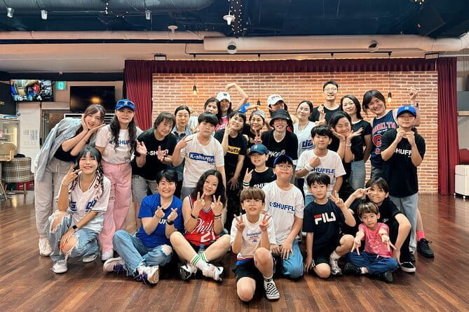 Shuffle Dance in Tokyo With a Tiktok Star - Intermediate Level - Meeting Location and Directions