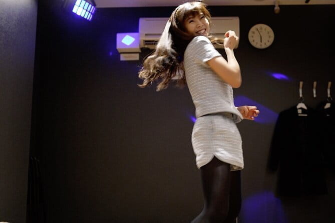 Shuffle Dance in Tokyo With a Tiktok Star - Intermediate Level - Tips for Preparing for the Shuffle Dance Lesson