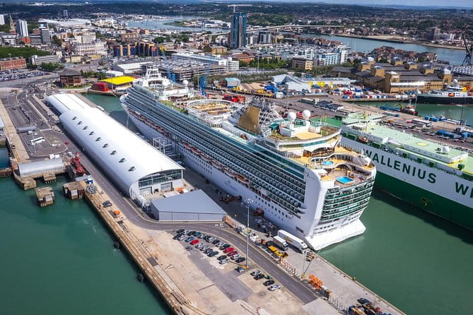 Shuttle Service London and Heathrow Hotels to Southampton Cruise Terminals - Who Will Love This Service?