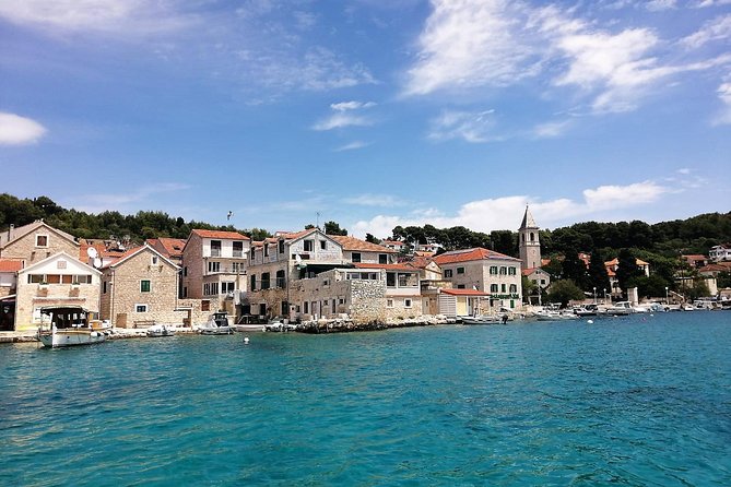 Šibenik Riviera Boat Tour: Zlarin + Prvić + Tijat - Personalized Guided Tours Available