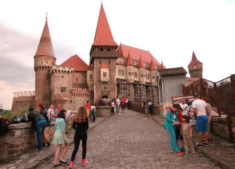 Sibiu: Alba Iulia and Corvin Castle Guided Tour - The Journey Begins: From Sibiu to Corvin Castle
