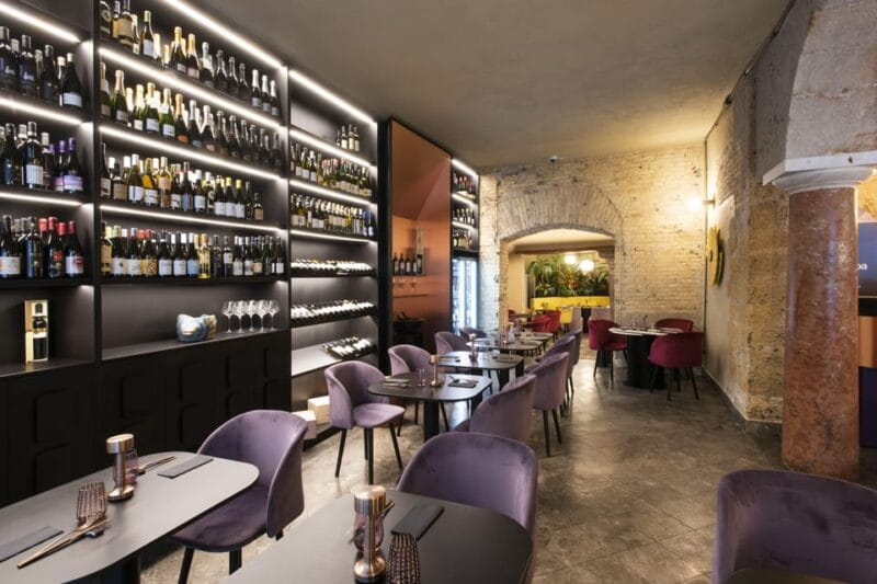 Sicilian wine tasting and hors d'oeuvres in an 18th century palace - Key points / Takeaways