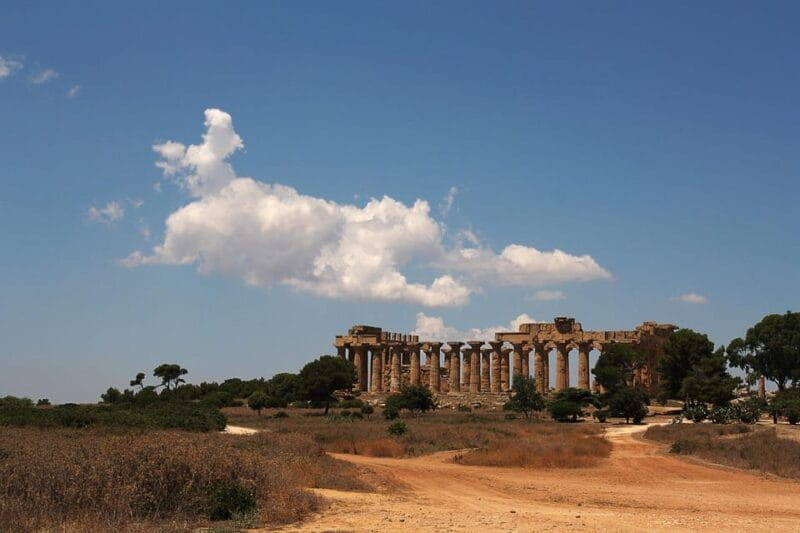 Sicily: Segesta Ticket, Shuttle Service & City Audio Tour - Key Points / Takeaways