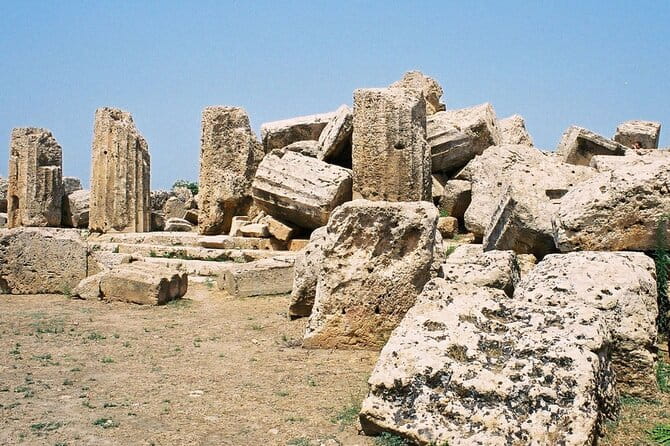 Sicily: Selinunte Park Entry Ticket & Sicily Digital Audio Guide - Entering The Ruins: What to Expect at Selinunte Archaeological Park