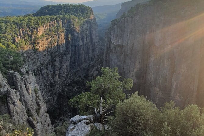Side: Adler Canyon - Who Would Like This Tour?