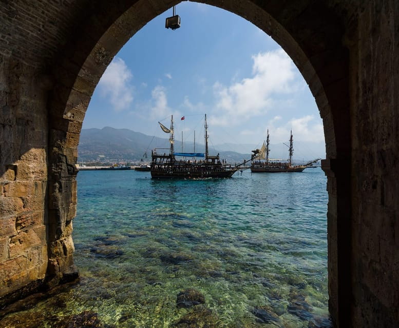 Side: Alanya City Tour with Lunch at Dim River and Boat Tour - FAQs