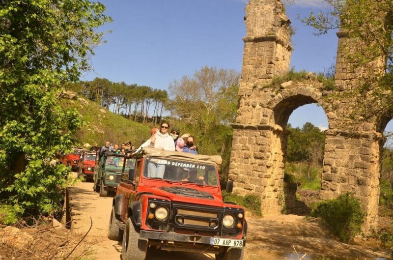 Side Green Canyon Off-Road Jeep Safari Adventure with Lunch - Exploring Ancient & Cultural Sites: Naras Bridge and Roman Ruins