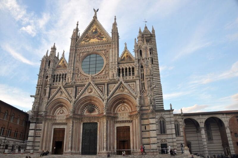 Siena: Palio Walking Tour - Practical Details and Tips