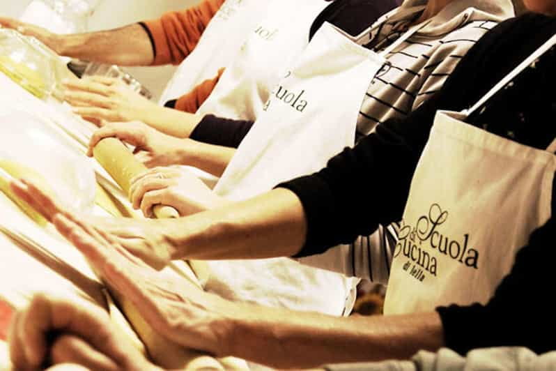 Siena: Traditional Tuscan Cooking Class with Fresh Pasta - Key Points / Takeaways