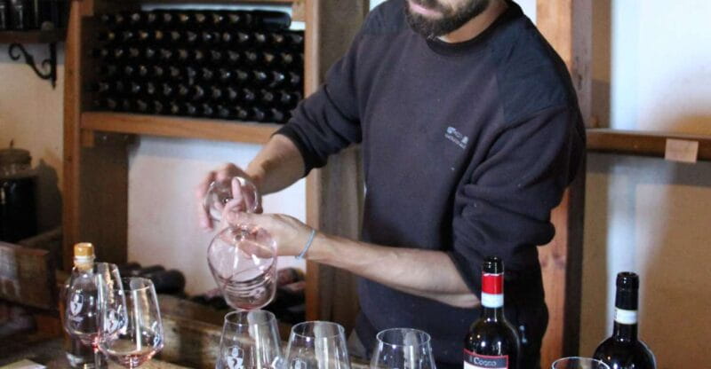 Siena: Tuscan Classics Wine Tasting Class with Aperitivo - Discovering Tuscany’s Wine Diversity in a Comfortable Setting