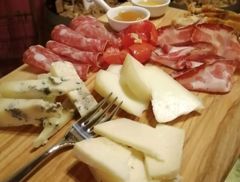 Siena: Tuscan Classics Wine Tasting Class with Aperitivo - FAQ