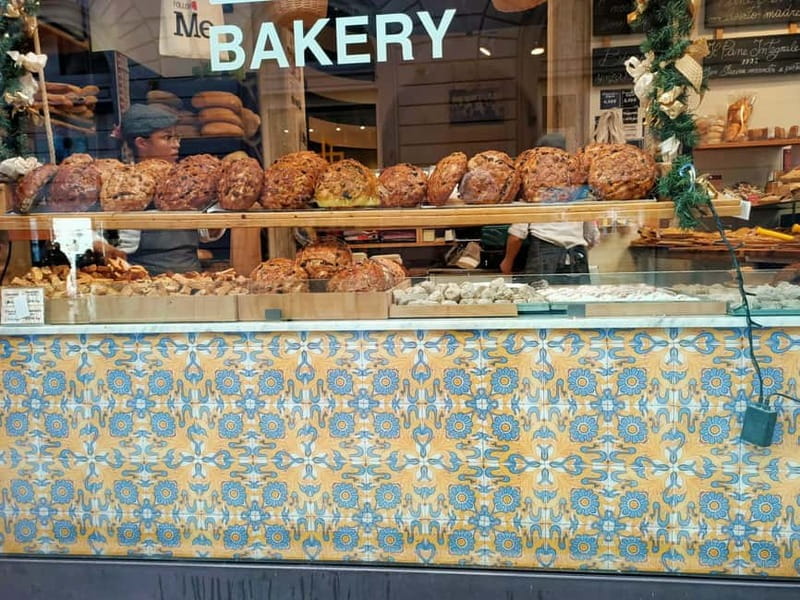 Siena walking tour with lunch & Chianti wine - The Guides and Their Impact