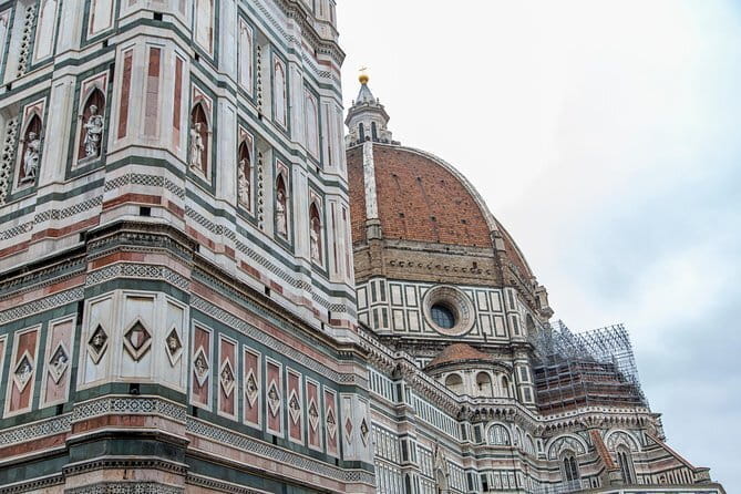 Sightseeing Guided Tour of Florence by Night including Duomo & Palazzo Vecchio - Who Should Consider This Tour?
