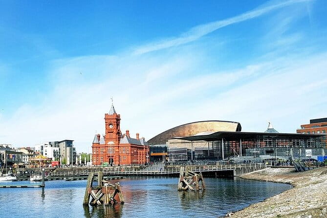 Sightseeing Tour Cardiff Bay and Vale of Glamorgan Full-Day Driver Guided - Key Points / Takeaways