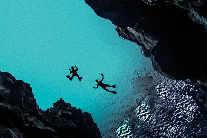 Silfra Drysuit Snorkeling With Free Photos - Meet on Location - Drysuit and Equipment Provided