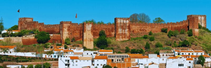 Silves History & Nature Boat Tour on the Arade River - Entering the Quiet Charm of Ferragudo and the Boat Experience