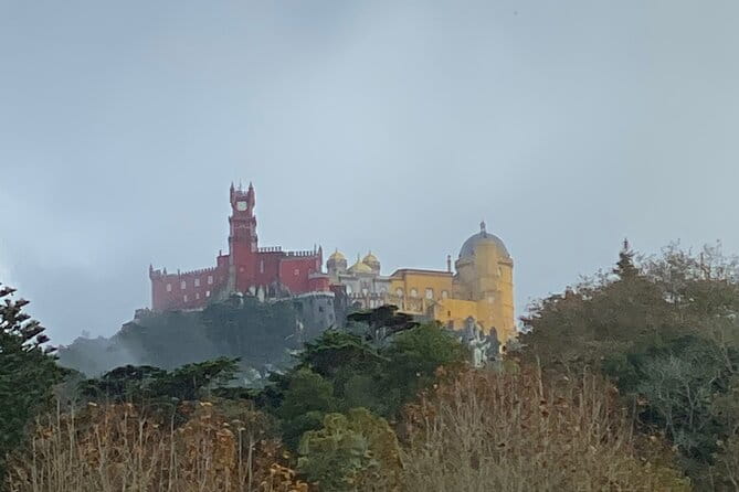 Sintra and Cascais Private Tour with a Local - FAQ