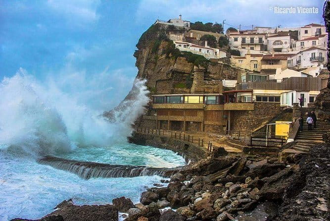 Sintra & Cascais Half-Day tour - Stop 4: Cascais