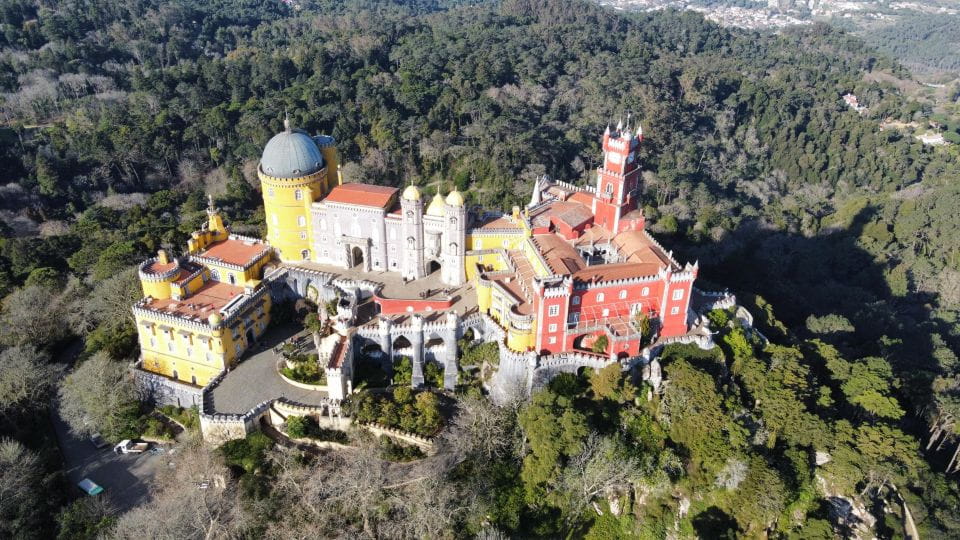 Sintra : Exclusive Full-Day Monuments Tour - What to Expect