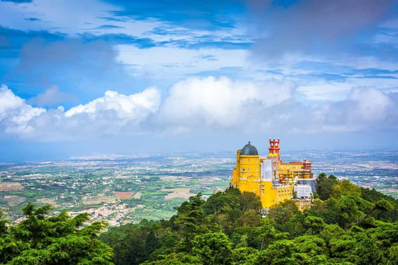 Sintra Hike: Past palaces and hidden paths. - FAQ