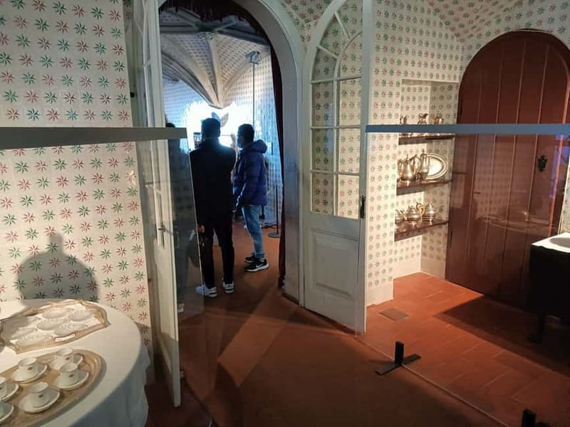 Sintra: Pena Palace and Park Entry Ticket with Tuk Tuk Ride - The experience: Pros, cons, and tips