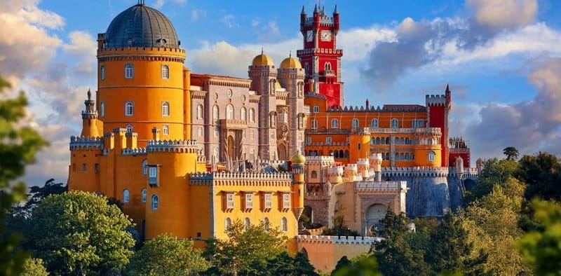 Sintra: Pena Palace & Coastal Wonders Day Tour with Tickets - The Rugged Beauty of Cabo da Roca