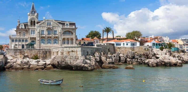 Sintra: Pena Palace & Coastal Wonders Day Tour with Tickets - Transportation and Timing: How It Works