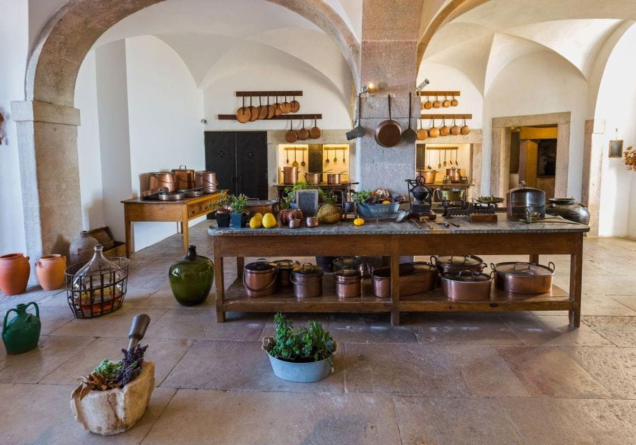 Sintra: Pena Palace In-App Audio Guided Tour - Tour Logistics